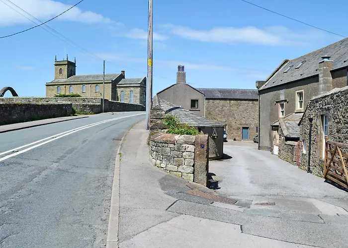 Holiday home Swallows Return *